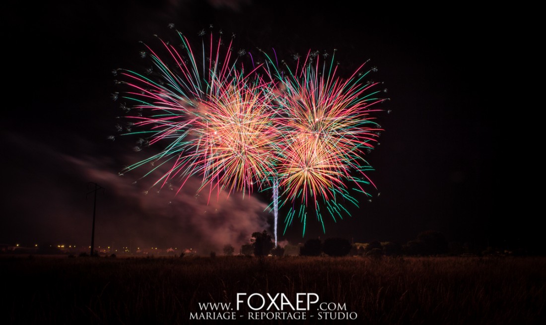 Feu d&rsquo;Artifice Chevigny Saint Sauveur — FOXAEP, photographe Bourgogne