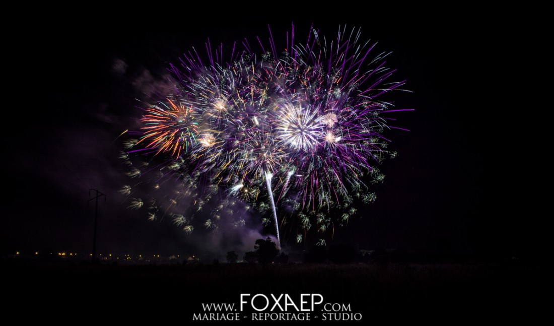 Feu d&rsquo;Artifice Chevigny Saint Sauveur — FOXAEP, photographe Bourgogne