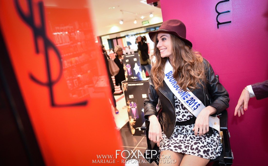 Miss Bourgogne aux Galeries Lafayette — FOXAEP, photographe Bourgogne