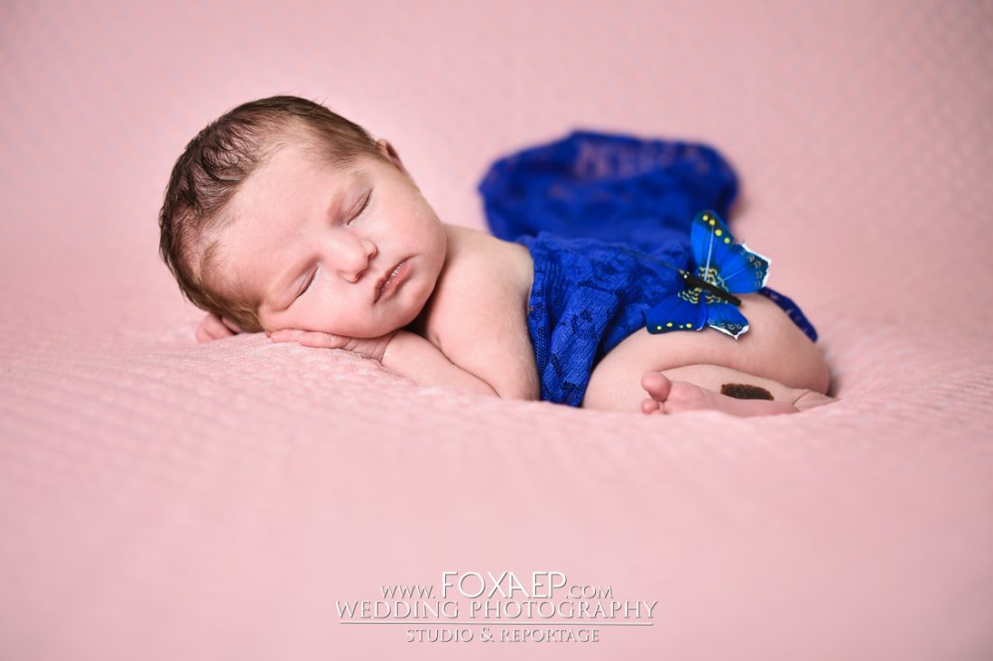 Suzy… Un joli bébé dès sa naissance ! — FOXAEP, photographe Bourgogne