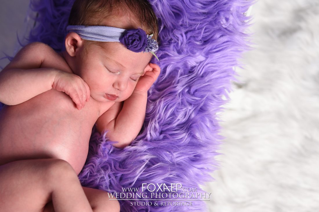 Suzy… Un joli bébé dès sa naissance ! — FOXAEP, photographe Bourgogne
