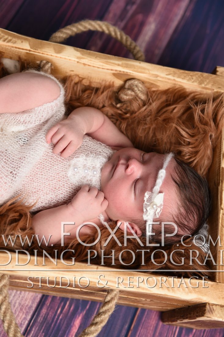 Photographe bébé Beaune – Layna — FOXAEP, photographe Bourgogne