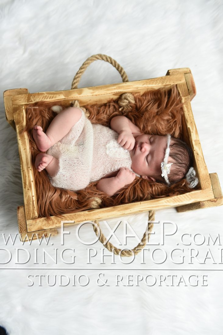 Photographe bébé Beaune – Layna — FOXAEP, photographe Bourgogne