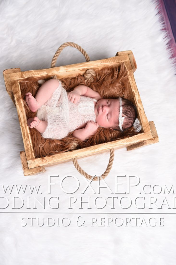 Photographe bébé Beaune – Layna — FOXAEP, photographe Bourgogne