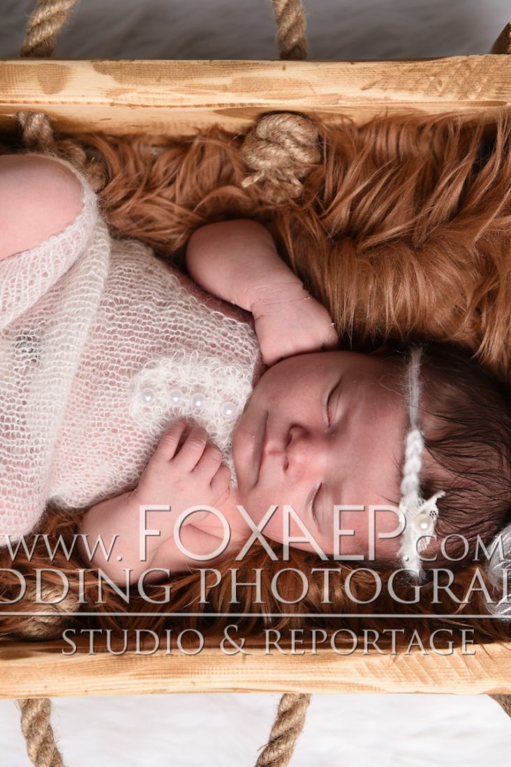 Photographe bébé Beaune – Layna — FOXAEP, photographe Bourgogne