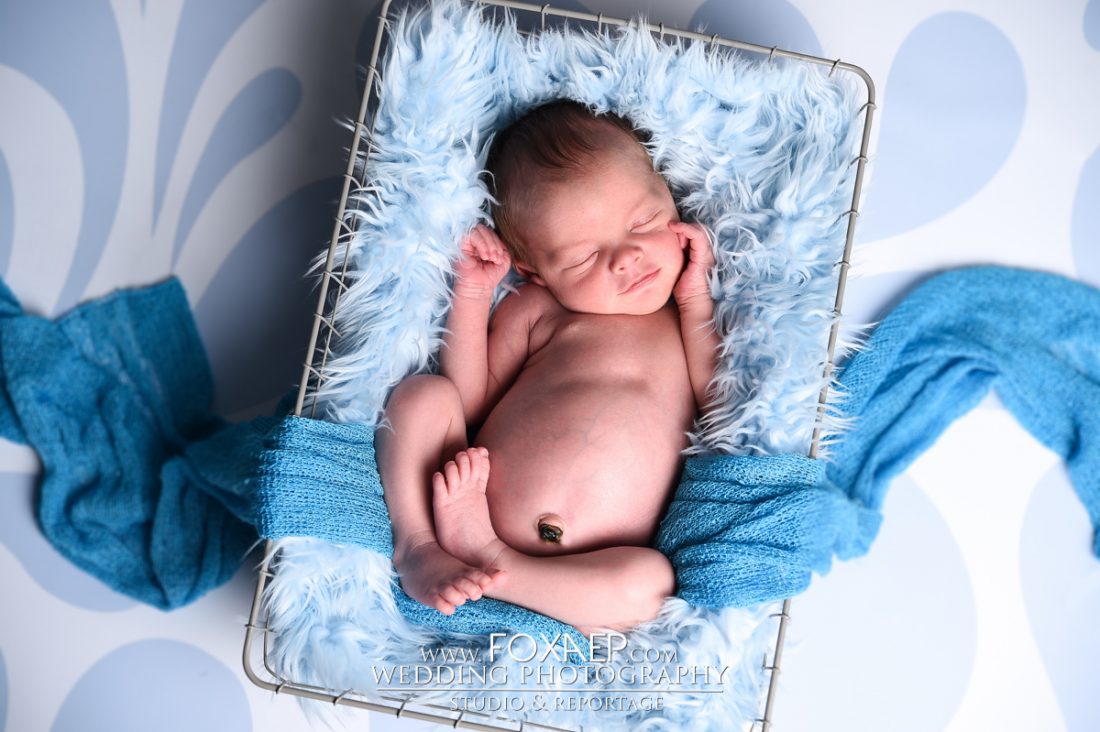 Guillaume – Nouveau né Bébé — FOXAEP, photographe Bourgogne