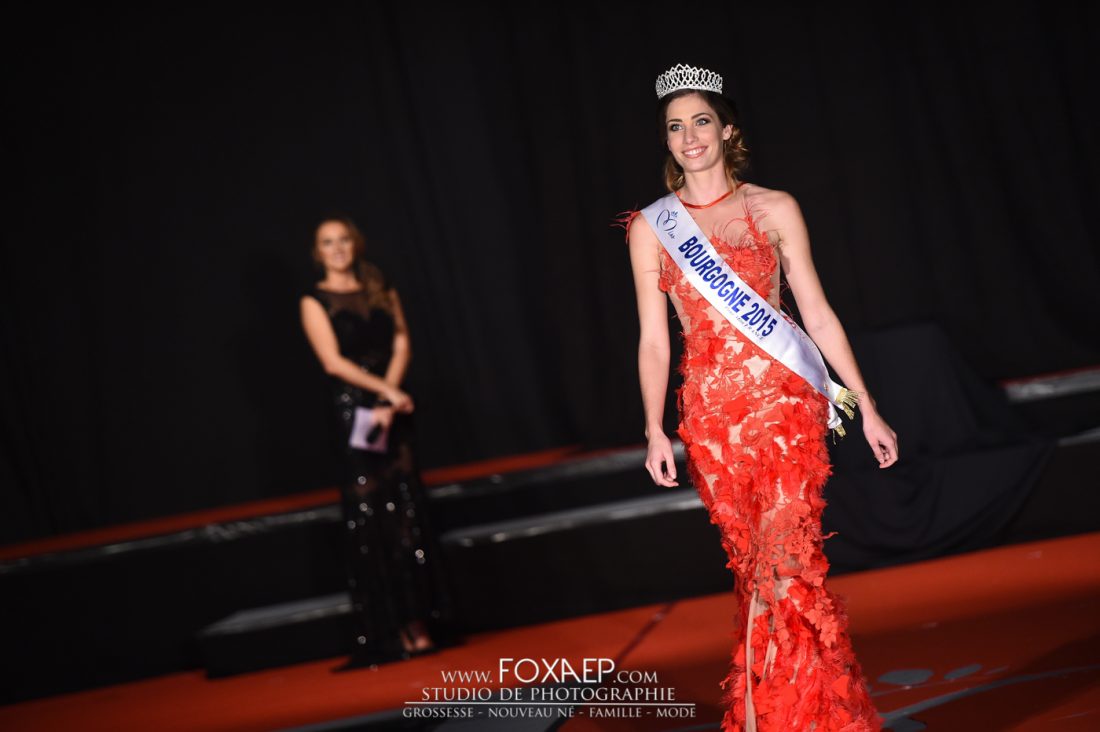 Miss Bourgogne 2016, Chorégraphie, maillot de bain et défilé — FOXAEP, photographe Bourgogne