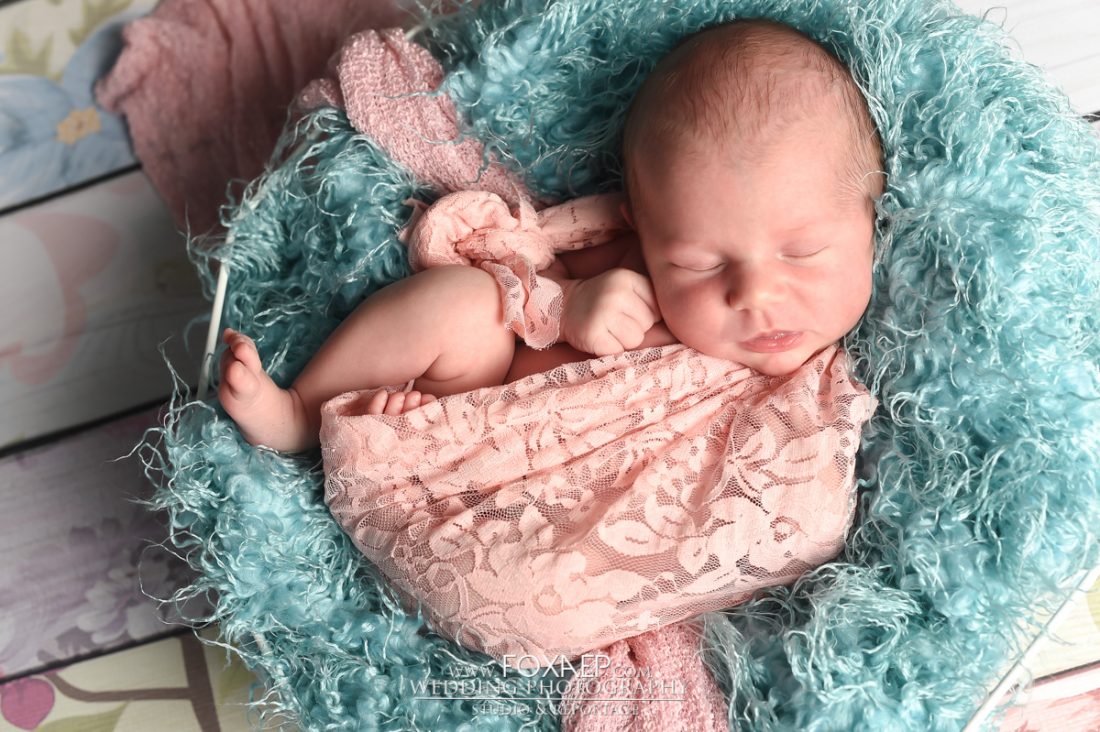 Faustine, Séance Nouveau Né/Bébé — FOXAEP, photographe Bourgogne