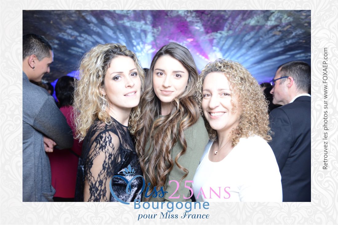 25 Ans Miss Bourgogne – FoxyBooth — FOXAEP, photographe Bourgogne