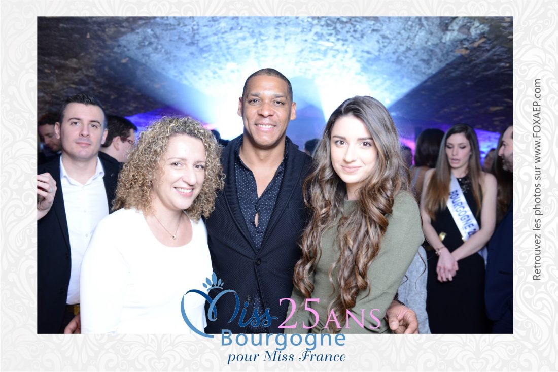 25 Ans Miss Bourgogne – FoxyBooth — FOXAEP, photographe Bourgogne