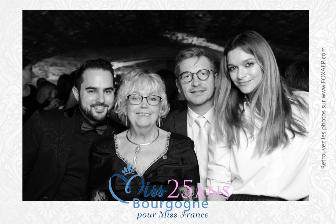 25 Ans Miss Bourgogne – FoxyBooth — FOXAEP, photographe Bourgogne