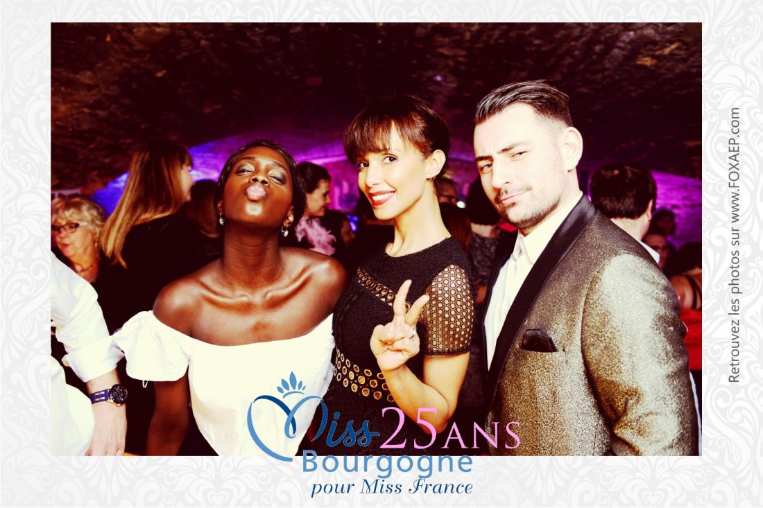 25 Ans Miss Bourgogne – FoxyBooth — FOXAEP, photographe Bourgogne