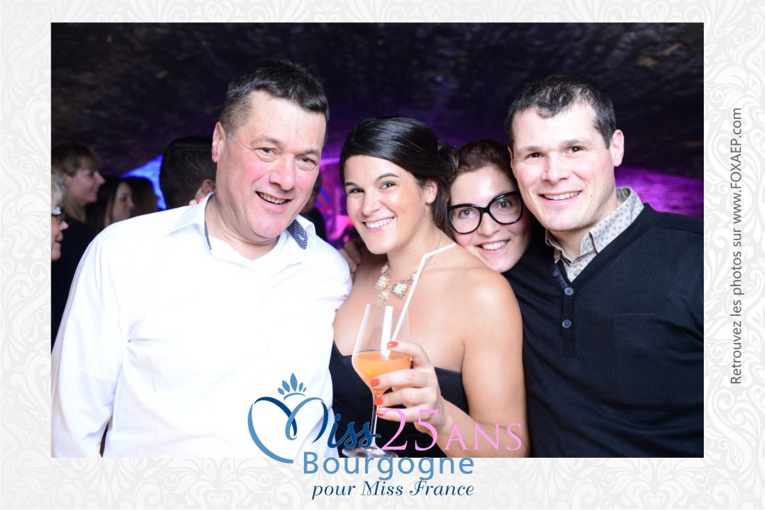 25 Ans Miss Bourgogne – FoxyBooth — FOXAEP, photographe Bourgogne