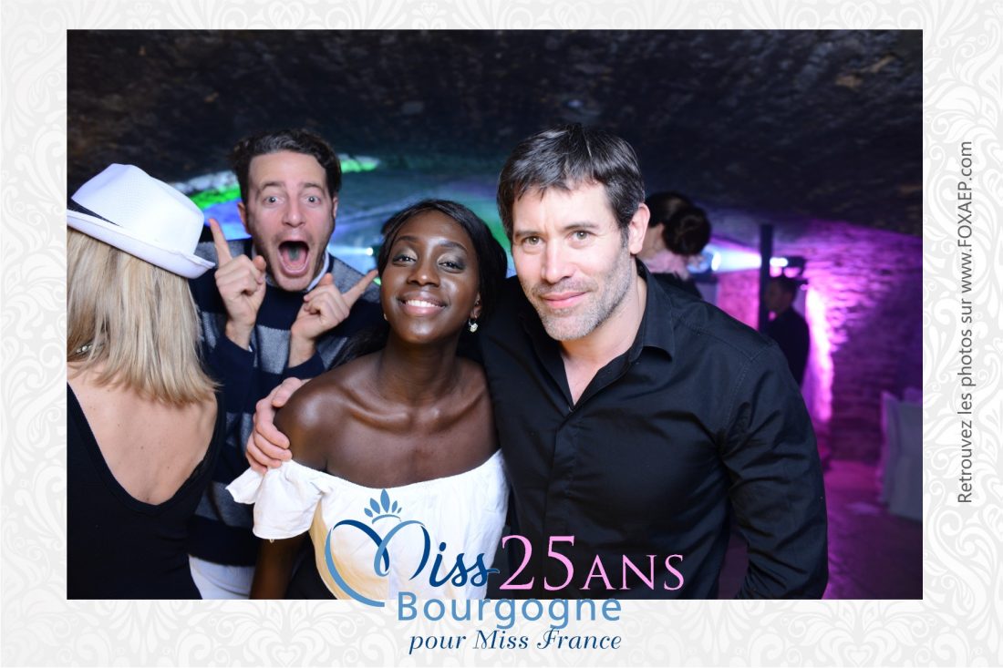 25 Ans Miss Bourgogne – FoxyBooth — FOXAEP, photographe Bourgogne