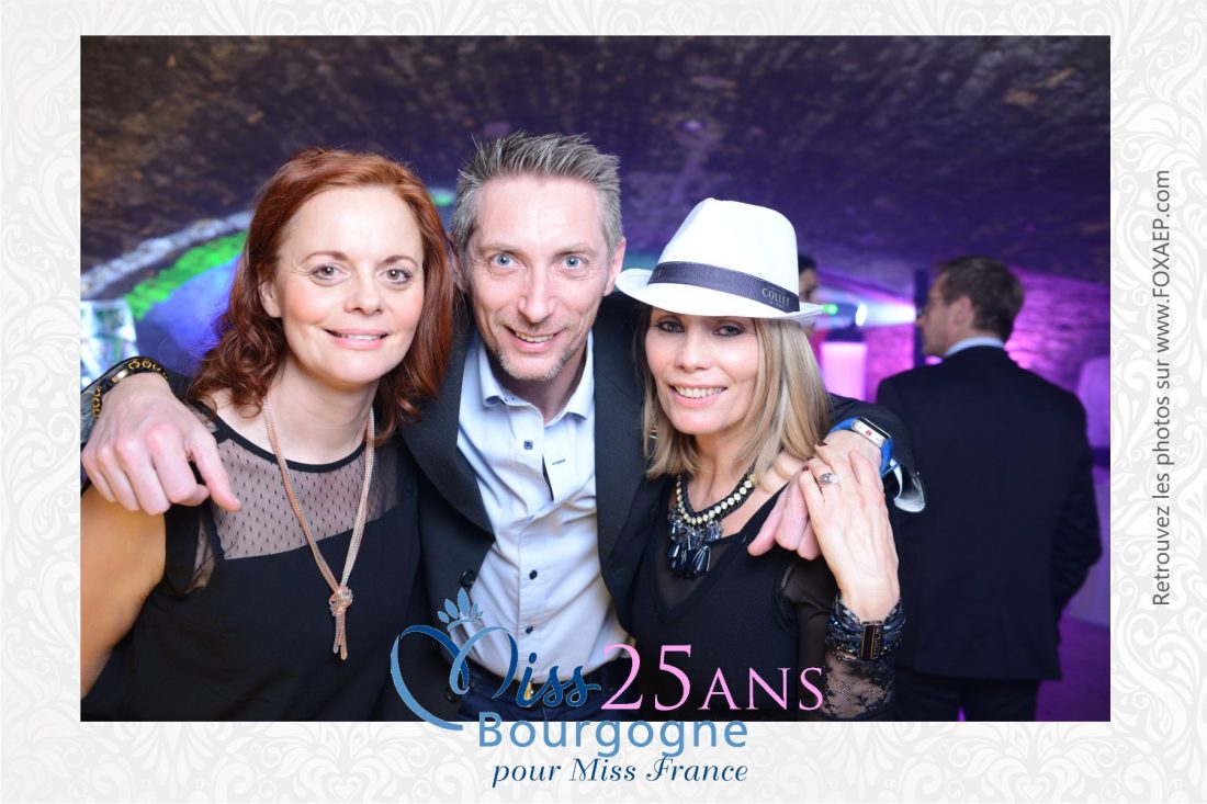 25 Ans Miss Bourgogne – FoxyBooth — FOXAEP, photographe Bourgogne