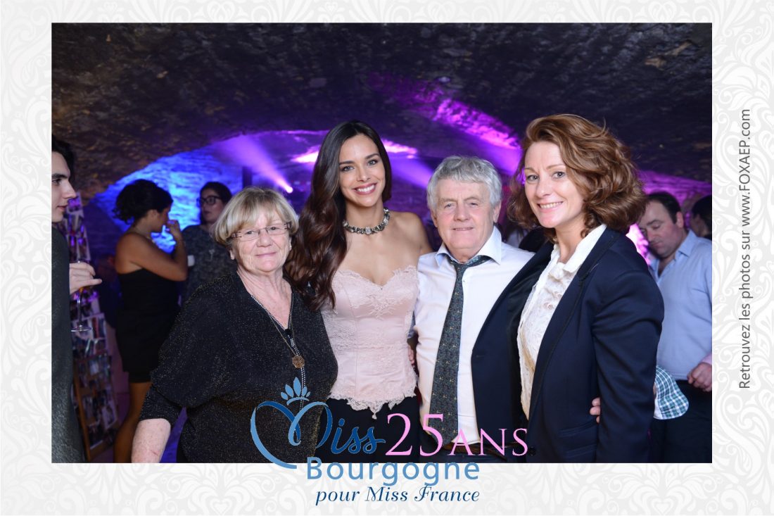25 Ans Miss Bourgogne – FoxyBooth — FOXAEP, photographe Bourgogne