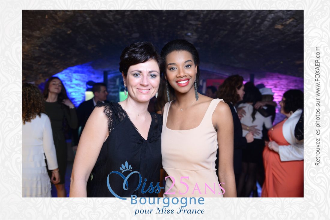 25 Ans Miss Bourgogne – FoxyBooth — FOXAEP, photographe Bourgogne