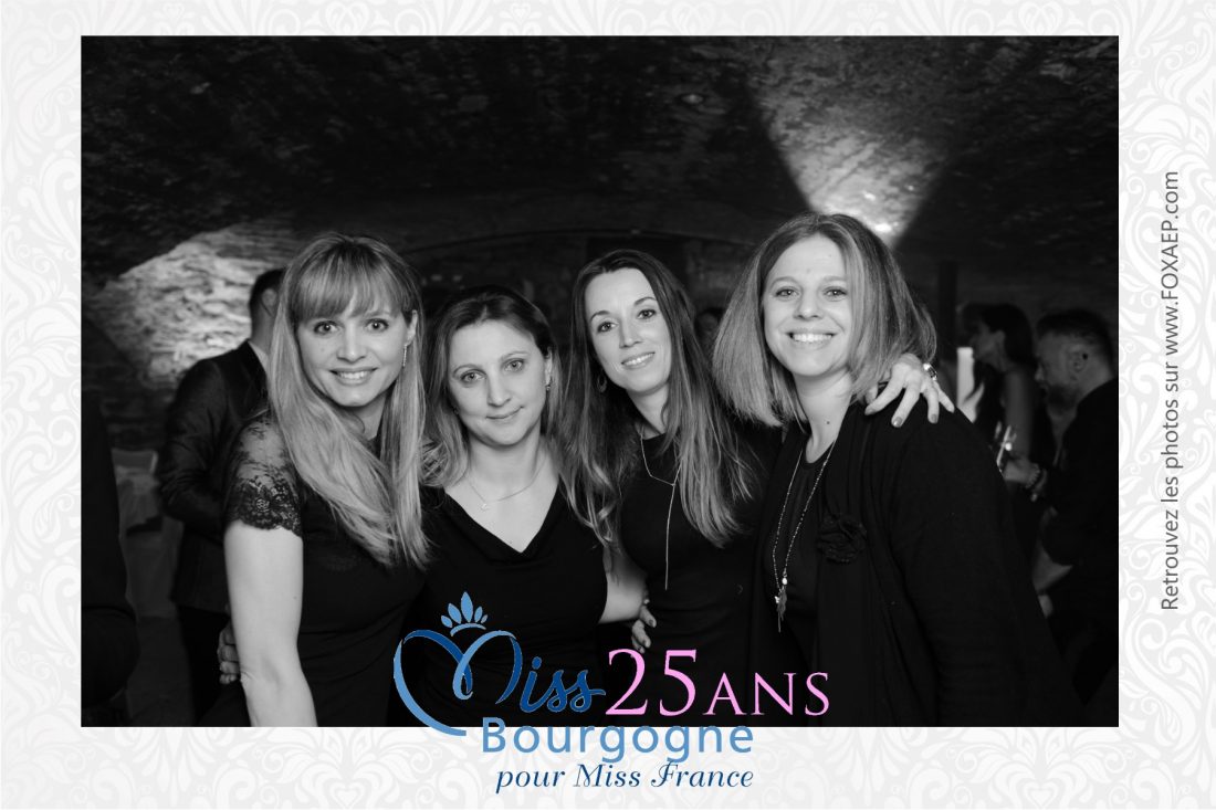 25 Ans Miss Bourgogne – FoxyBooth — FOXAEP, photographe Bourgogne