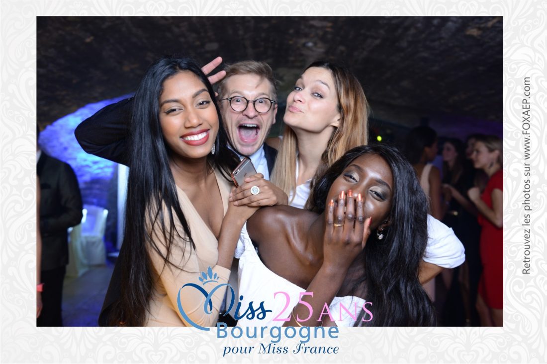 25 Ans Miss Bourgogne – FoxyBooth — FOXAEP, photographe Bourgogne