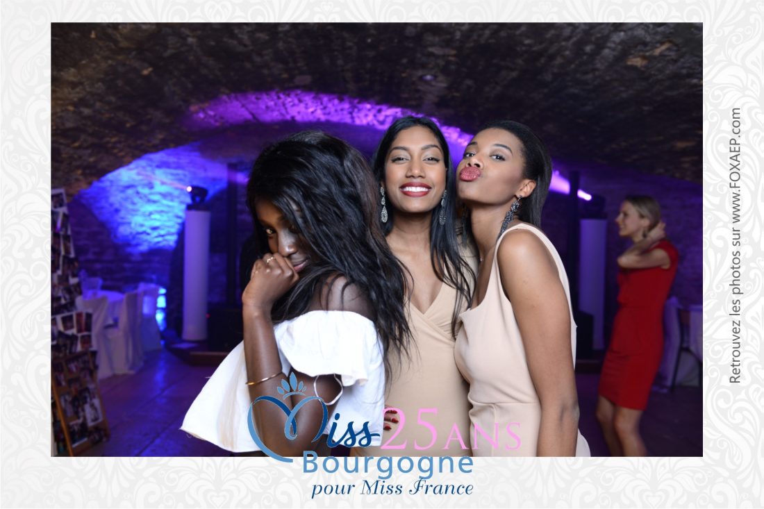 25 Ans Miss Bourgogne – FoxyBooth — FOXAEP, photographe Bourgogne