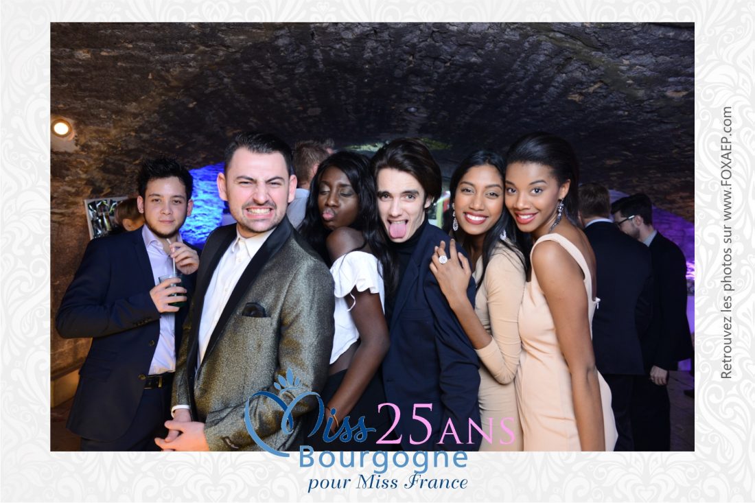 25 Ans Miss Bourgogne – FoxyBooth — FOXAEP, photographe Bourgogne