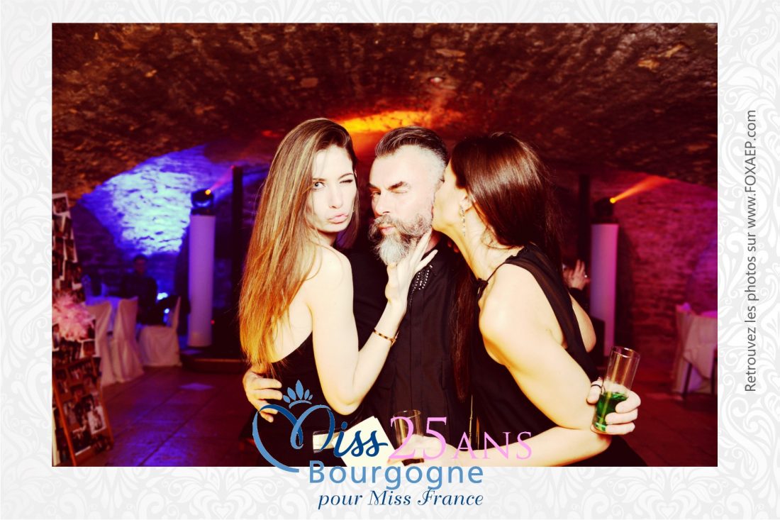 25 Ans Miss Bourgogne – FoxyBooth — FOXAEP, photographe Bourgogne