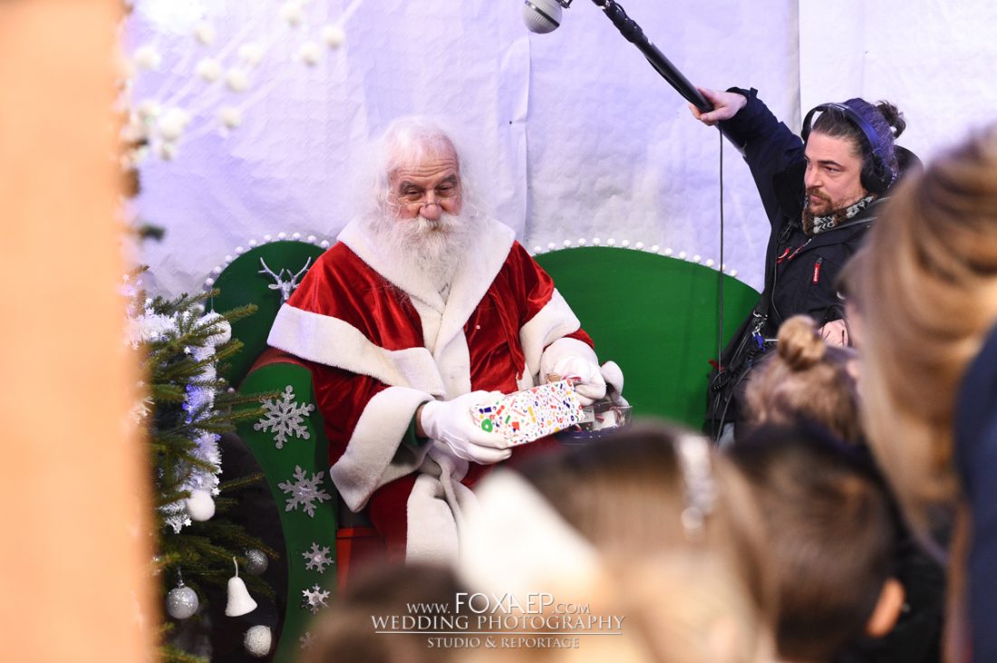 Tournage FR3 – Père Noël — FOXAEP, photographe Bourgogne