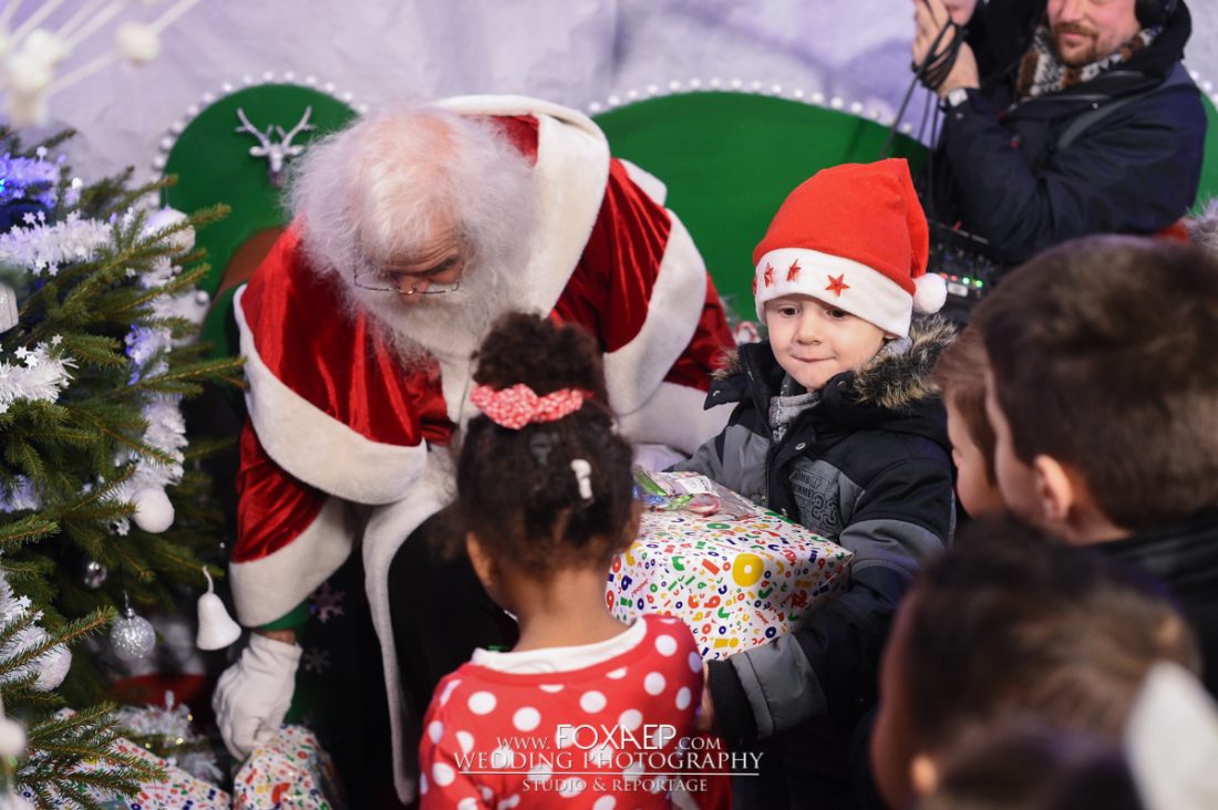 Tournage FR3 – Père Noël — FOXAEP, photographe Bourgogne