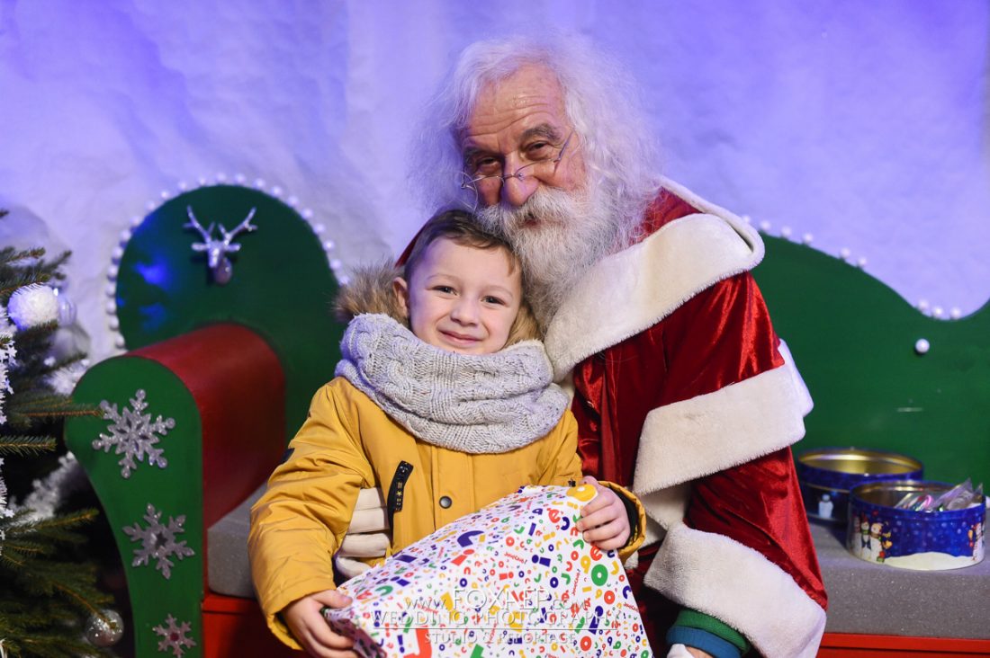Tournage FR3 – Père Noël — FOXAEP, photographe Bourgogne