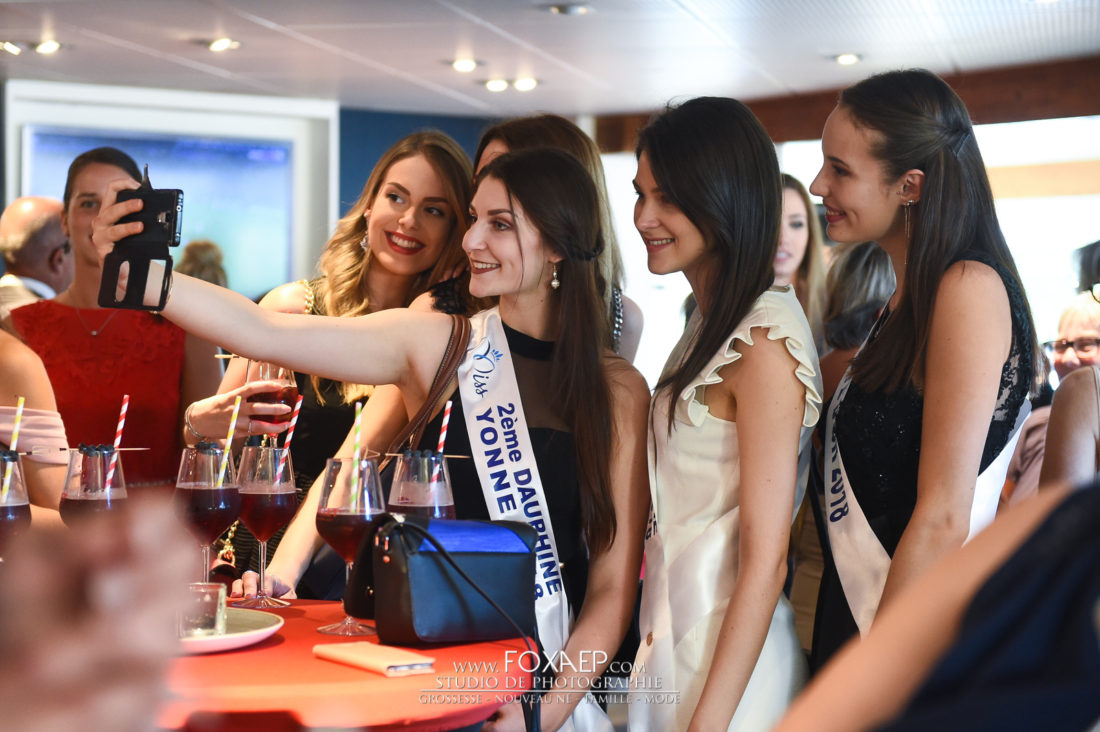 Soirée Casino Royale by Novotel et Miss Bourgogne — FOXAEP, photographe Bourgogne