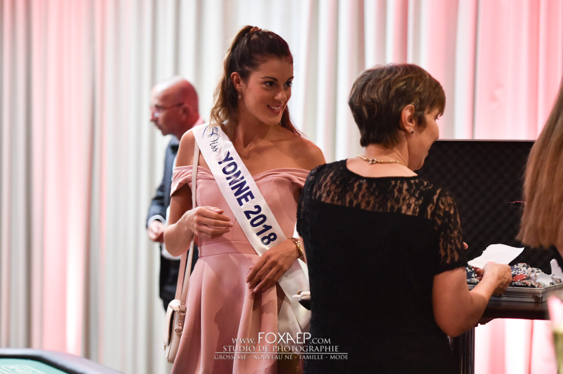 Soirée Casino Royale by Novotel et Miss Bourgogne — FOXAEP, photographe Bourgogne