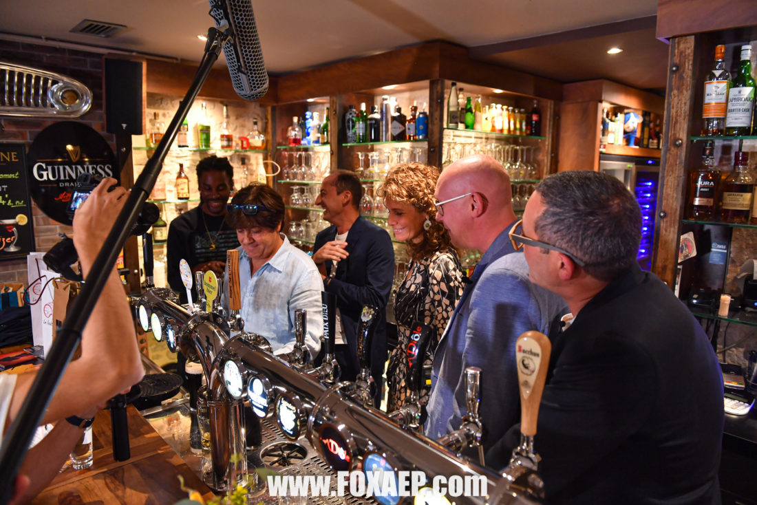 Le Dîner – The Blue Dog — FOXAEP, photographe Bourgogne