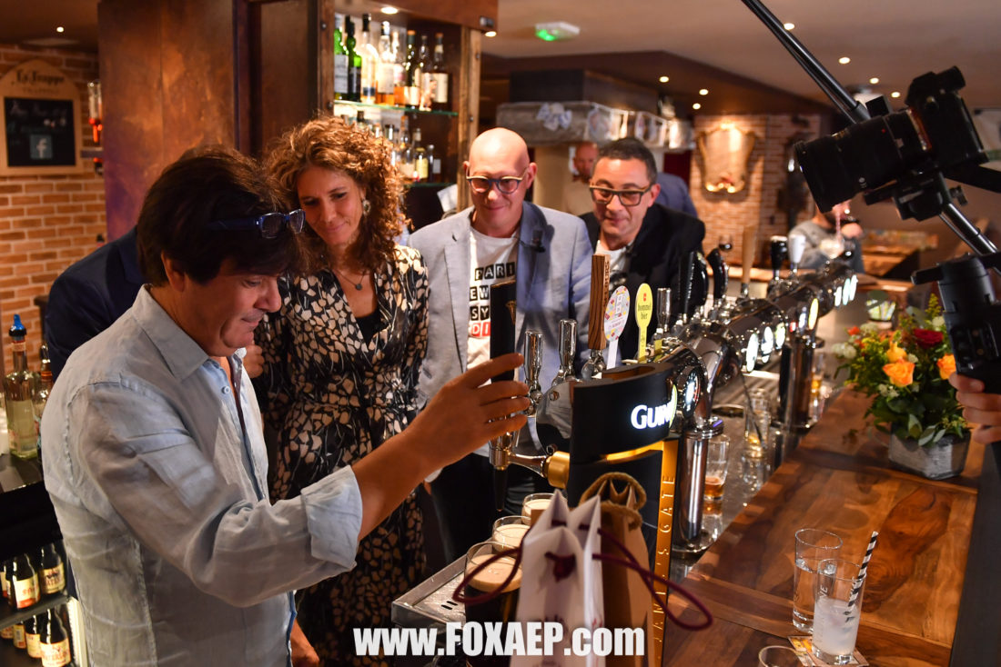 Le Dîner – The Blue Dog — FOXAEP, photographe Bourgogne