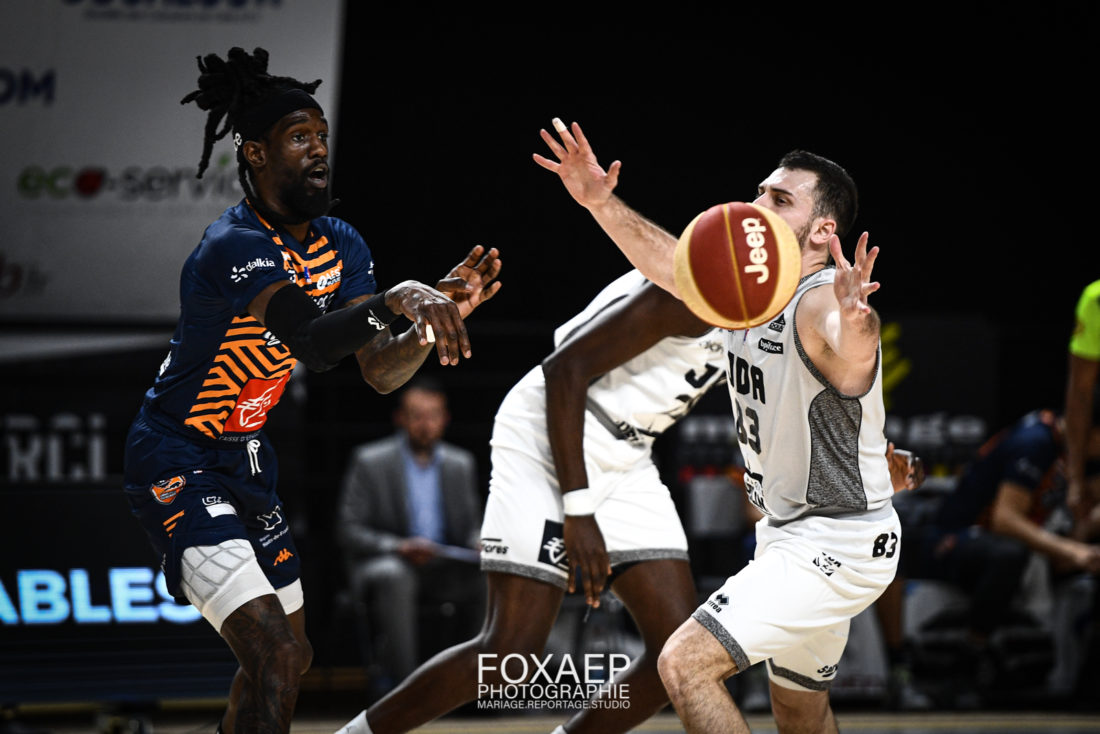 JDA DIJON BASKET vs GRAVELINES — FOXAEP, photographe Bourgogne