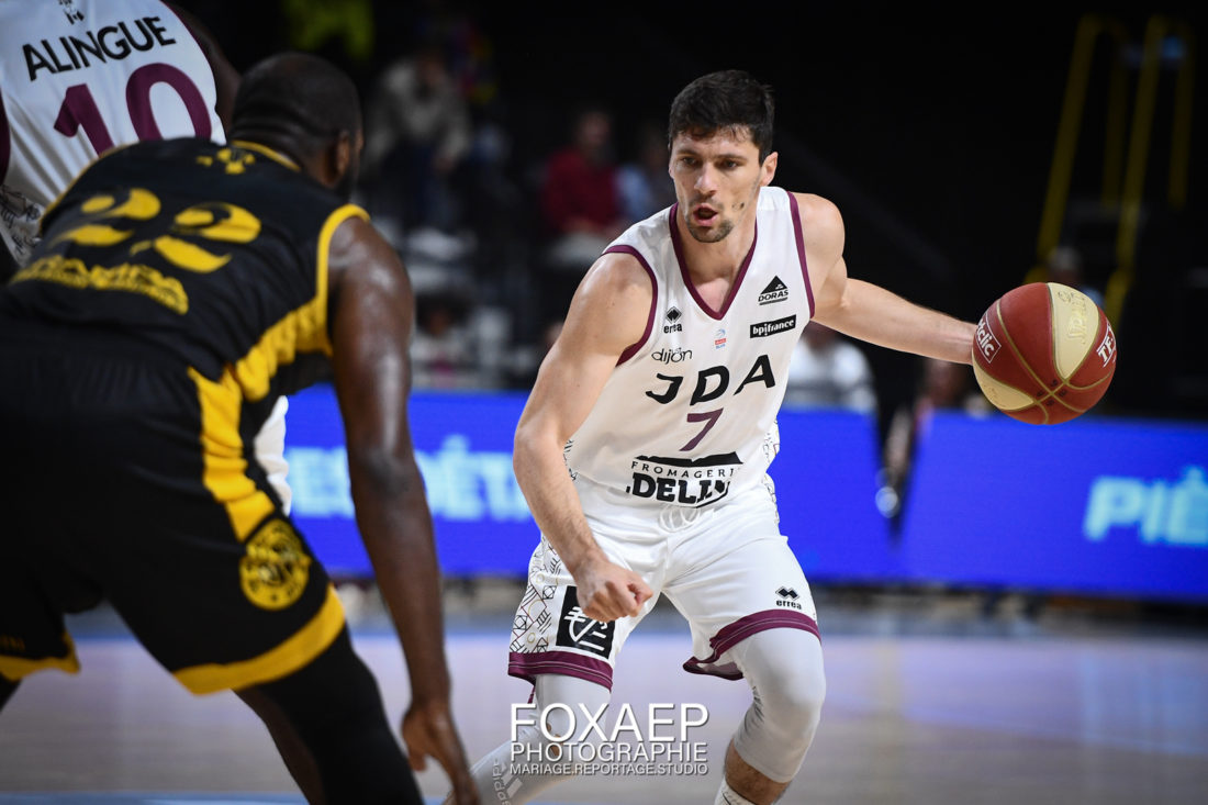 JDA BASKET VS FOS PROVENCE- 26-10-21 — FOXAEP, photographe Bourgogne