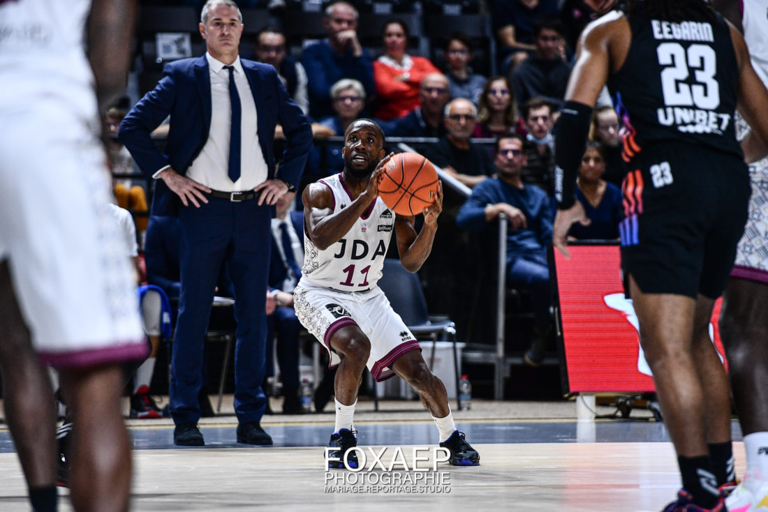JDA BASKET VS PARIS BASKET- 01-10-21 — FOXAEP, photographe Bourgogne