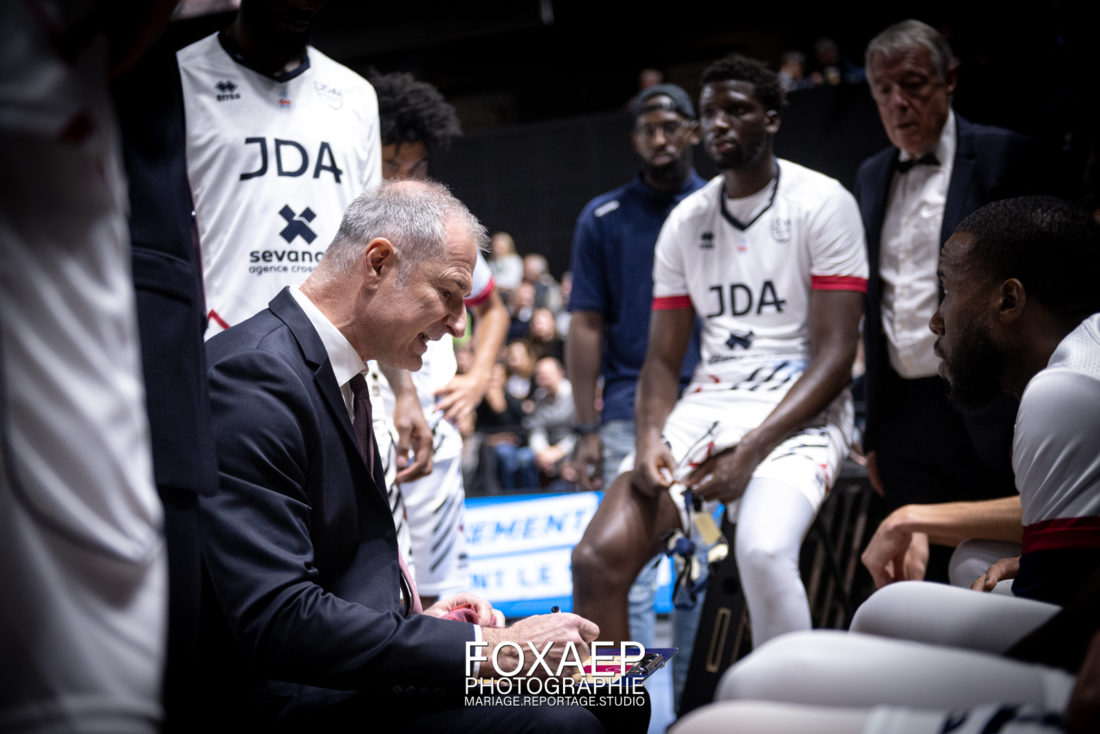 JDA BASKET VS SIG STRASBOURG- 27-09-22 — FOXAEP, photographe Bourgogne