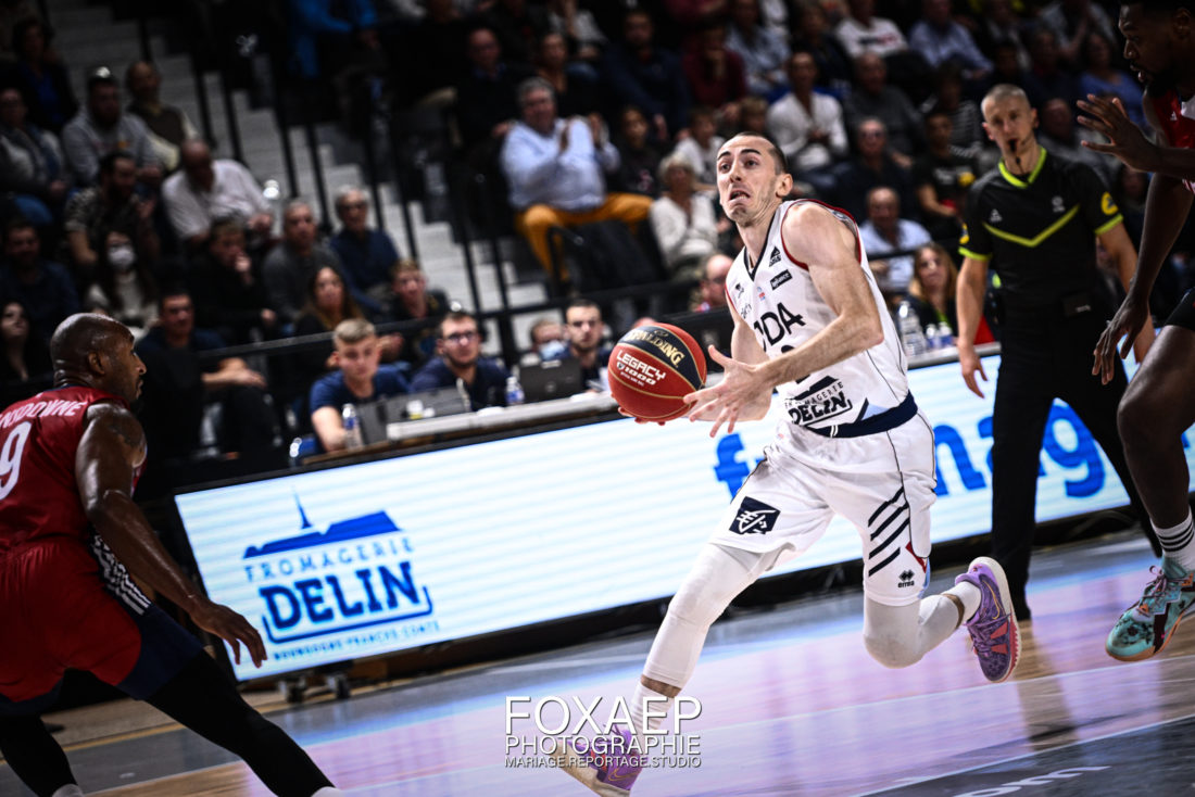 JDA BASKET VS SIG STRASBOURG- 27-09-22 — FOXAEP, photographe Bourgogne