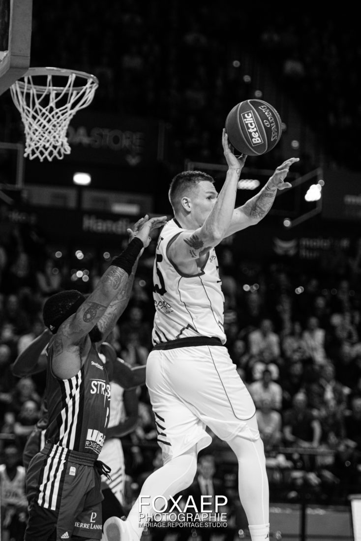 JDA BASKET VS SIG STRASBOURG- 27-09-22 — FOXAEP, photographe Bourgogne