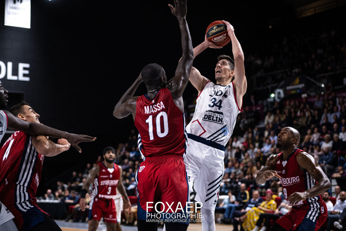 JDA BASKET VS SIG STRASBOURG- 27-09-22 — FOXAEP, photographe Bourgogne