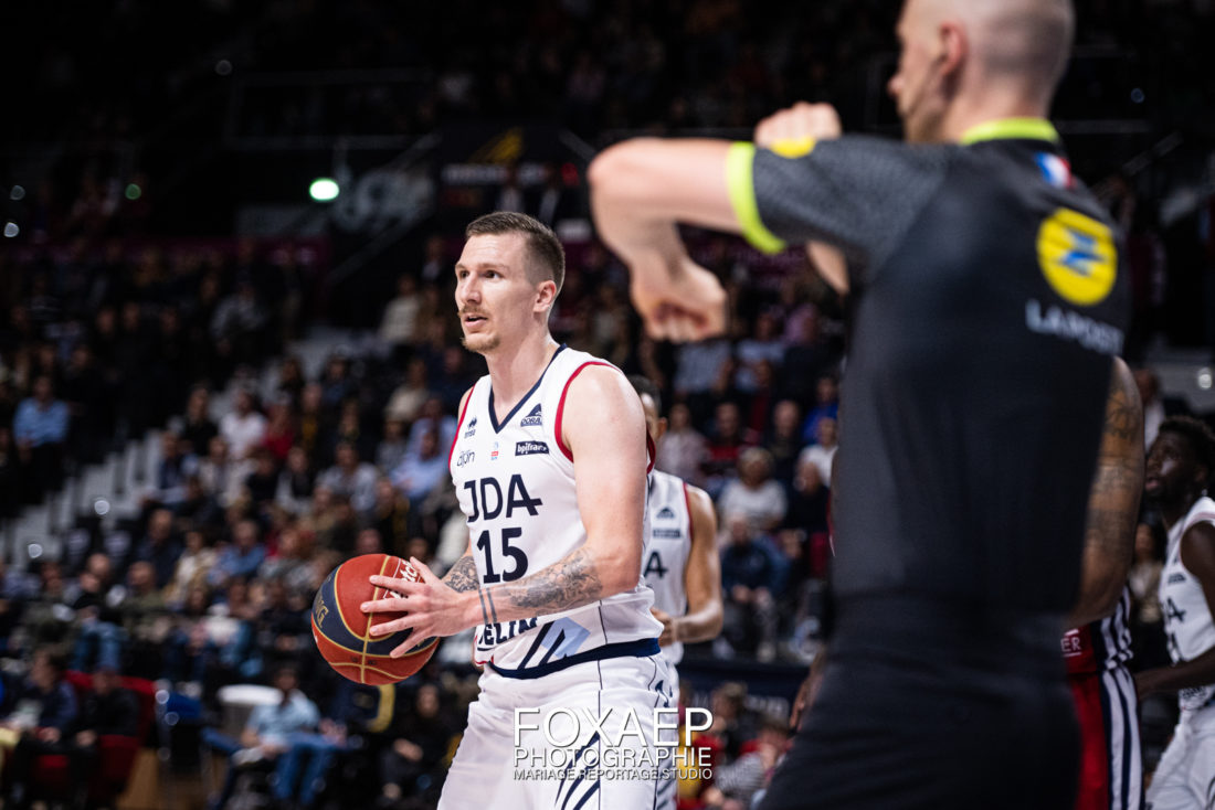 JDA BASKET VS SIG STRASBOURG- 27-09-22 — FOXAEP, photographe Bourgogne