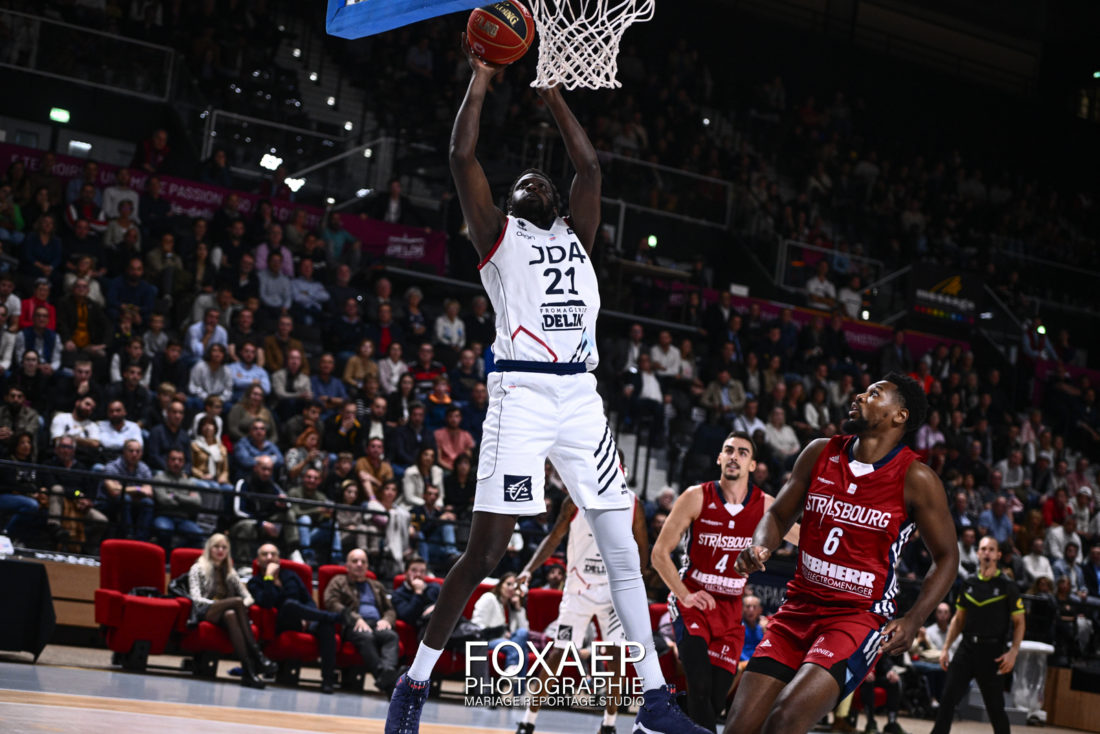 JDA BASKET VS SIG STRASBOURG- 27-09-22 — FOXAEP, photographe Bourgogne