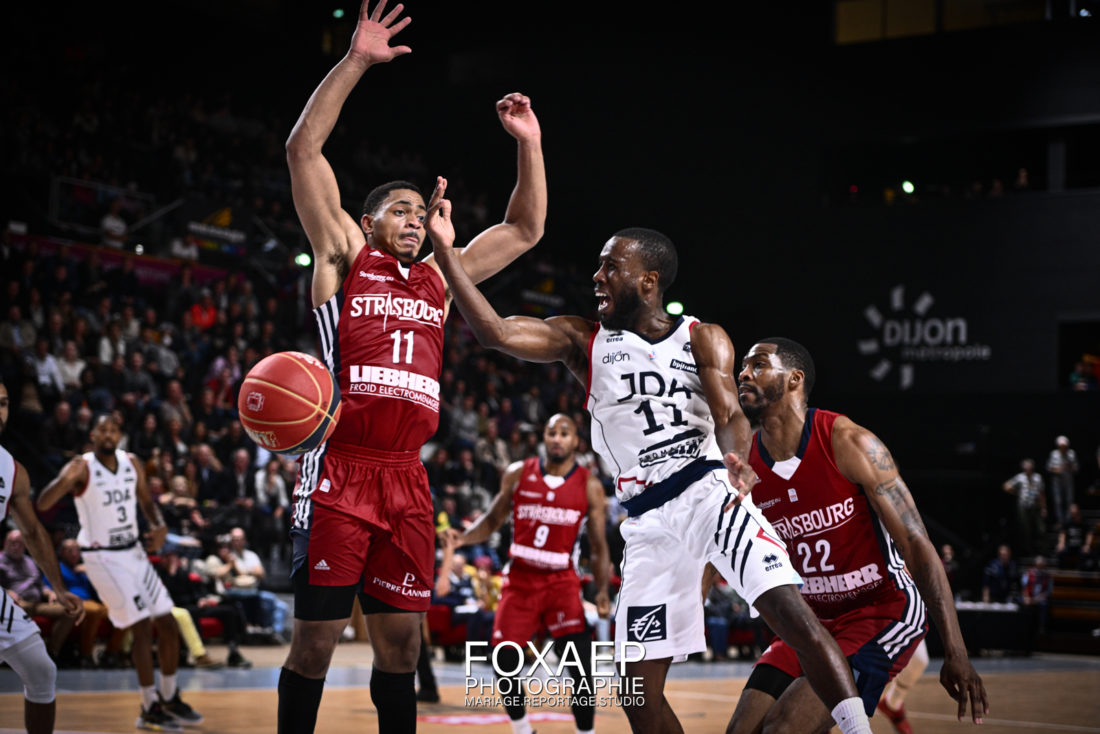 JDA BASKET VS SIG STRASBOURG- 27-09-22 — FOXAEP, photographe Bourgogne