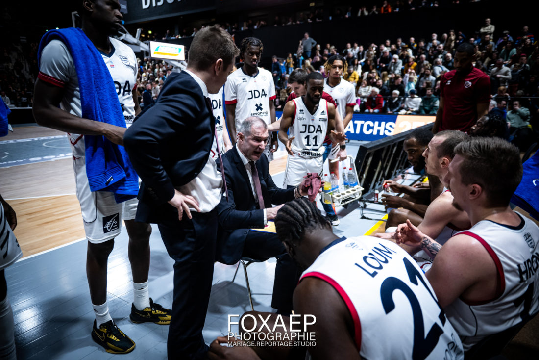 JDA BASKET VS PARIS BASKET- 28-01-23 — FOXAEP, photographe Bourgogne