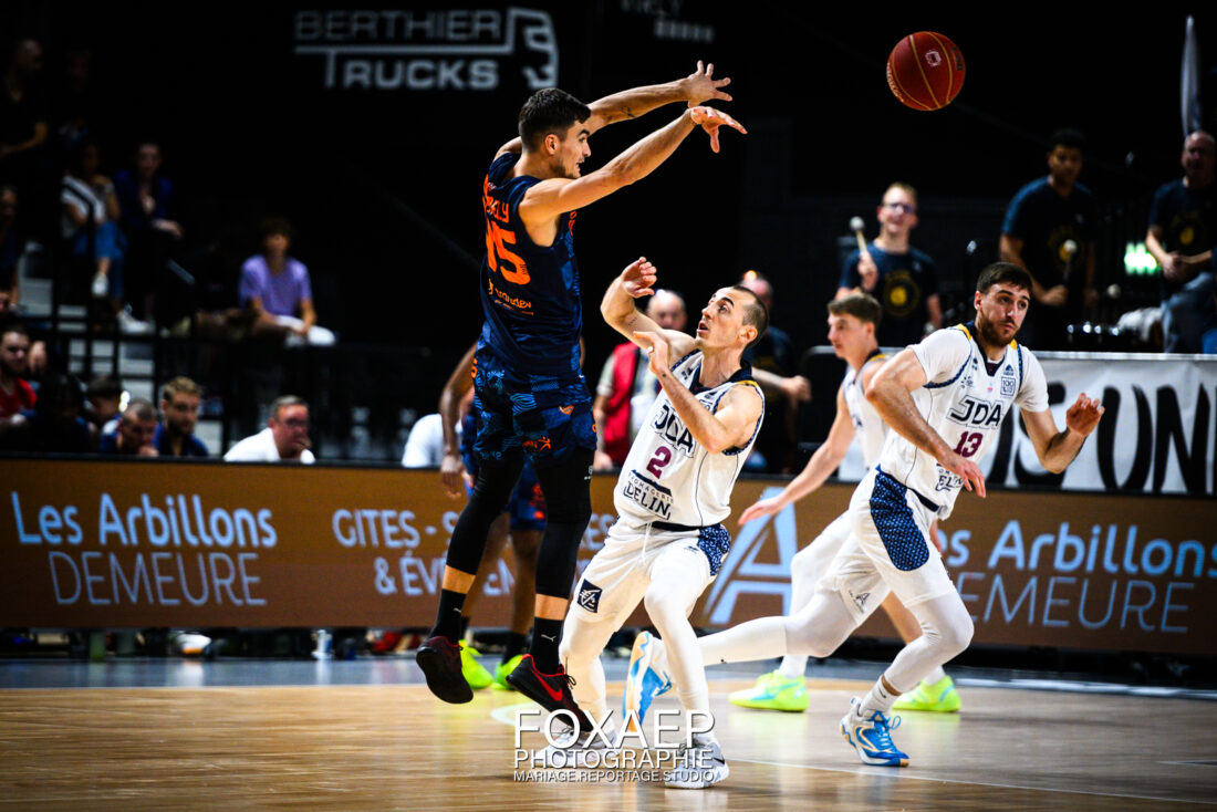 JDA BASKET VS GRAVELINE BCM – 07-10-23 — FOXAEP, photographe Bourgogne
